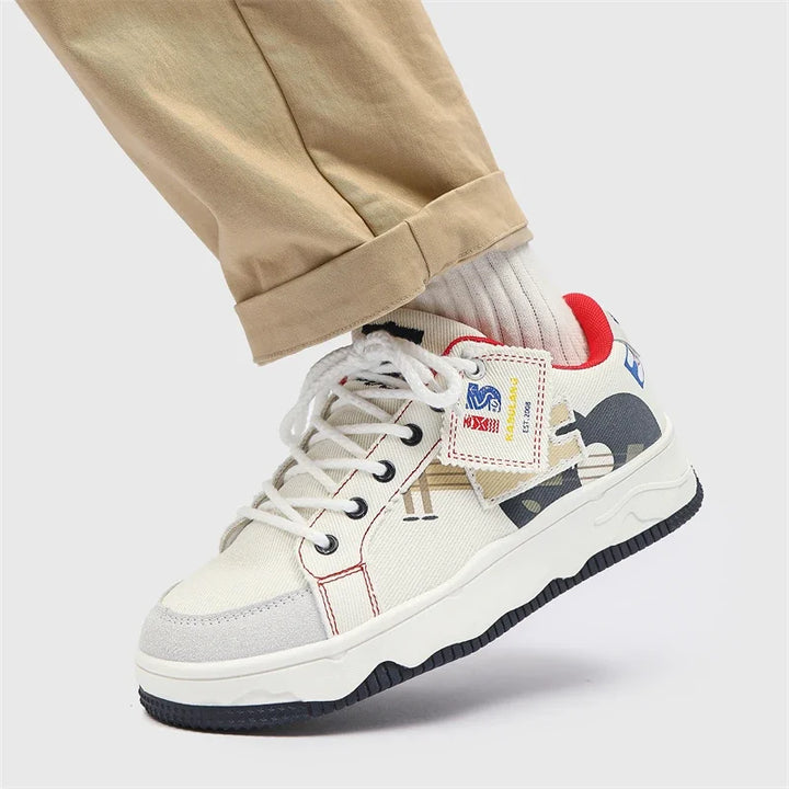 City Vibe Low Sneakers     - VONVEX