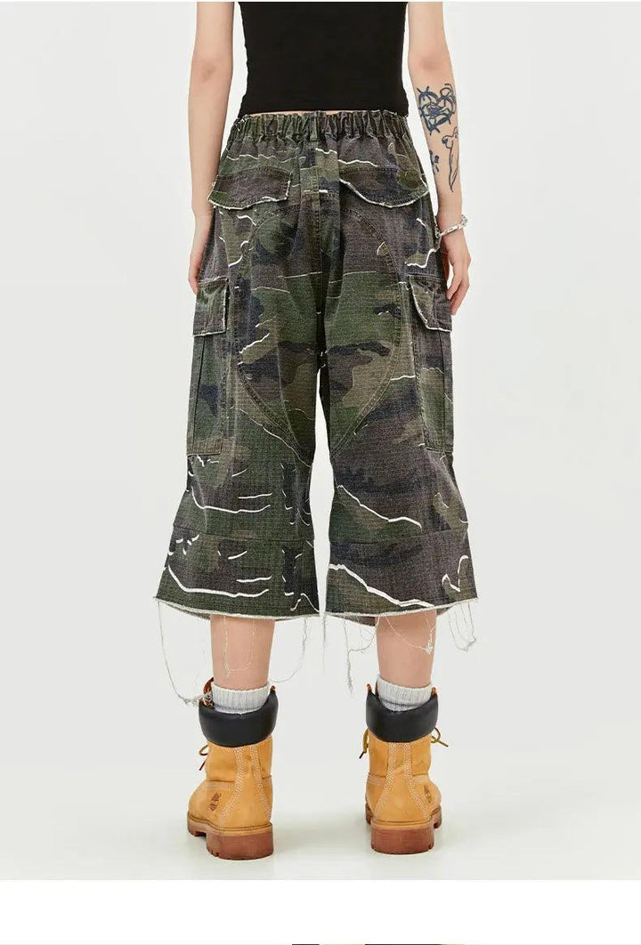 Green Camouflage Workwear Shorts     - VONVEX