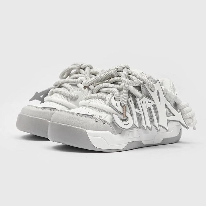 Nimsheta Graffiti Thick Laced Shoes  White Grey 37  - VONVEX